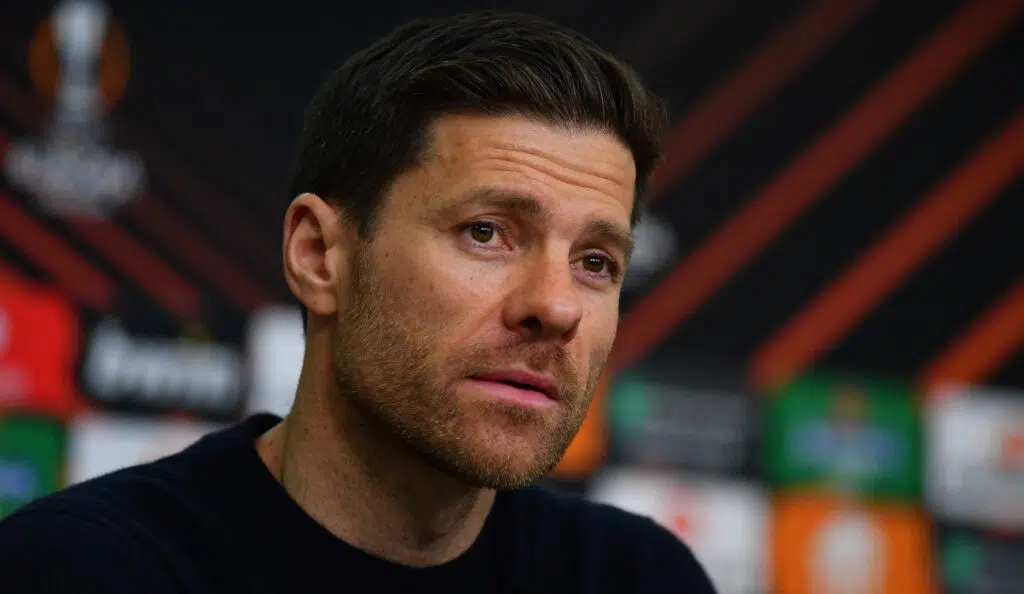 Xabi Alonso, Trainer von Bayer Leverkusen. Bild: Vitalii Vitleo / Shutterstock.com