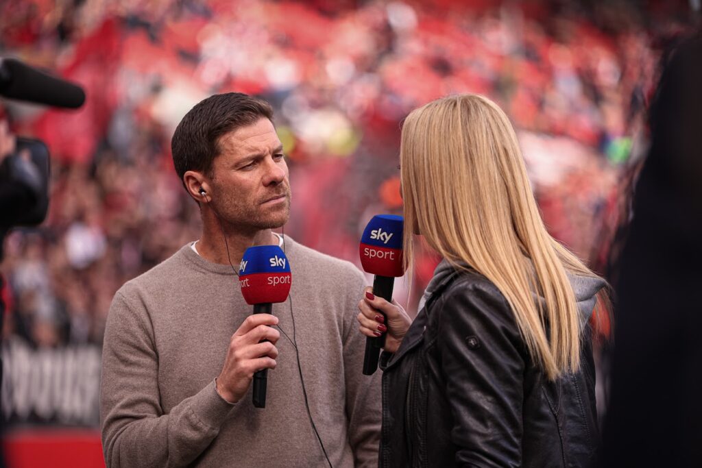 Leverkusen Trainer Xabi Alonso