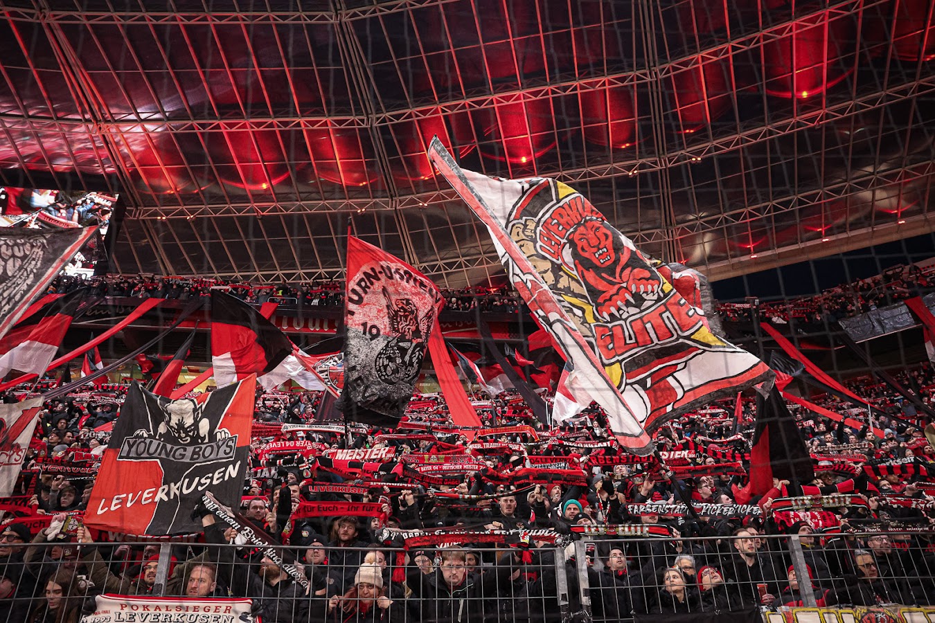 Fans von Bayer 04 Leverkusen